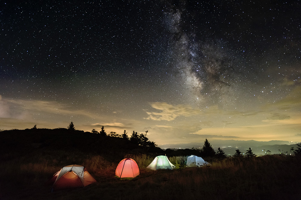 fotografia astronomica ritrarre le stelle in montagna